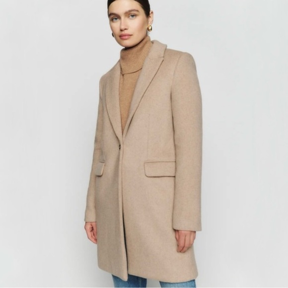 Reformation Coat - Picture 4 of 8